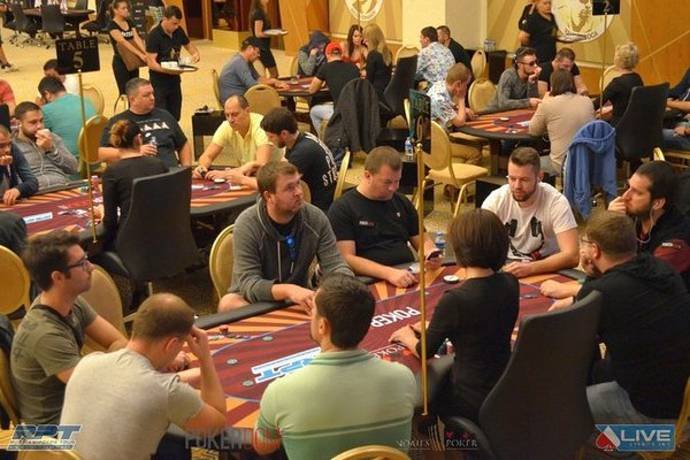 Успешный старт РПТ и скандал на Кипре