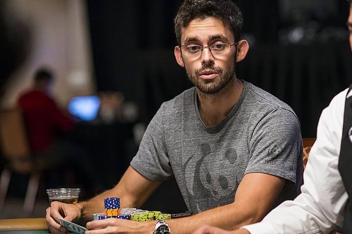 Майк Городинский лучший игрок WSOP 2015