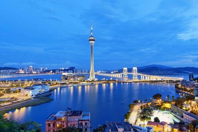 Внутри покерной сцены Макао