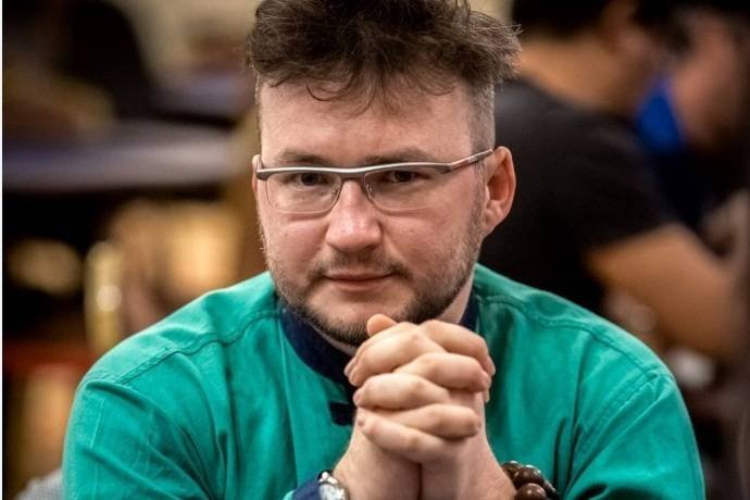 Роман «Paks13»: Управляй случайностью. Живи