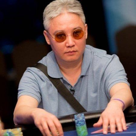 Асан Умаров в предфинальном дне Главного турнира EPT Grand Final 2016. Прямая трансляция