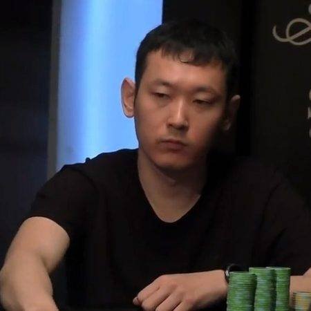 Лаврентий на финальном столе PSC Сочи. Видео онлайн