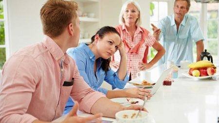 Как объяснить родным что покер – это тоже работа?