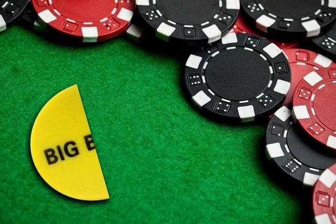 От половины блайнда до 3 места в турнире