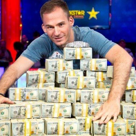 Джастин Бономо выиграл Big One for One Drop с бай-ином $1,000,000