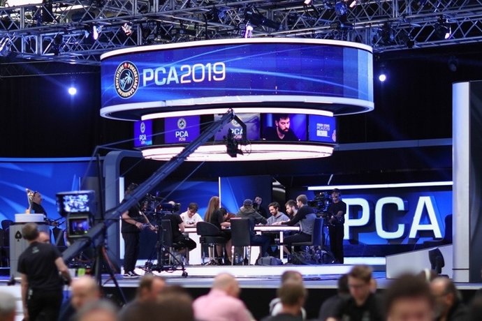 PokerStars Caribbean Adventure: прямые трансляции Main Event