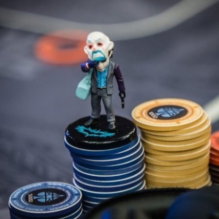 Кардпротекторы. Фото лучших #3