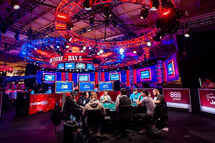 Трансляции Главного события WSOP 2019 (Доступна запись)