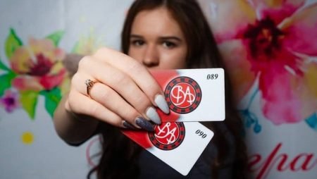 300,000 каждую пятницу в Покер клубе “Asia”