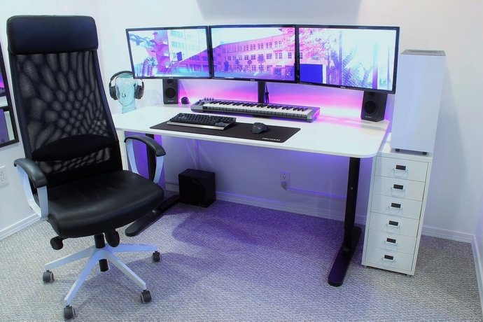 Рабочие места покеристов #2