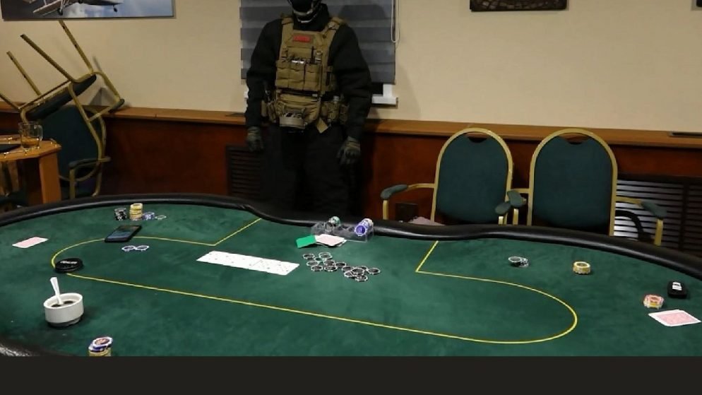 В Алматы закрыли подпольный покерный клуб (видео)