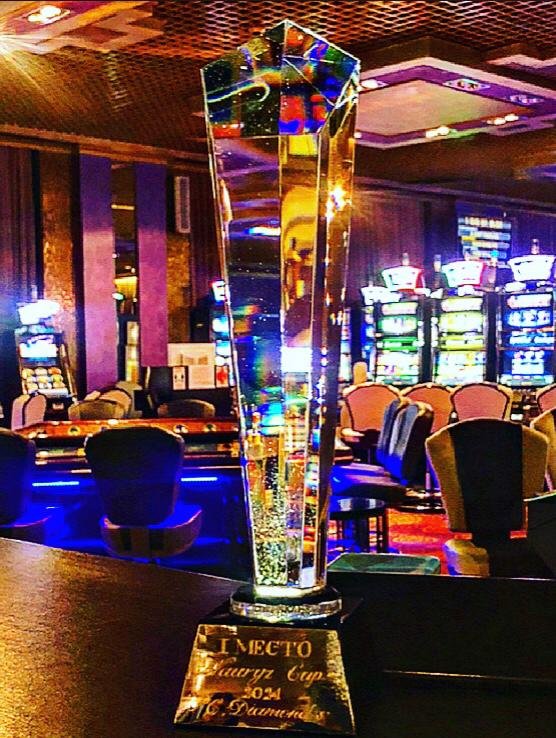 Кубок покерный